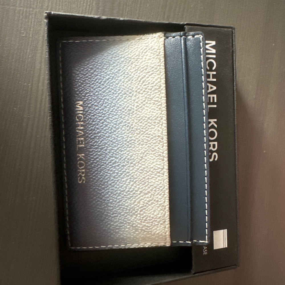 NIB Michael Kors Card Case Ombre